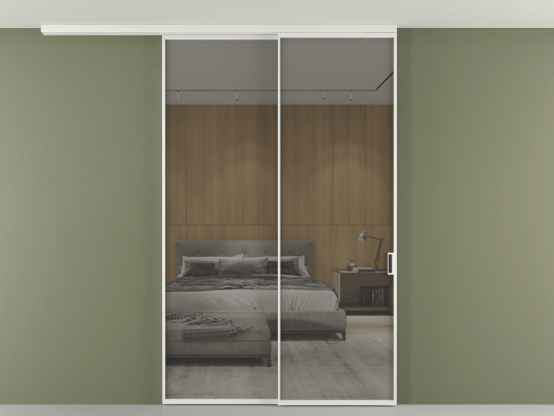 Алюминевая перегородка АЛПР 040.01_АБЛ_Stopsol Grey_new. Цвет Алюминий белоснежный. Материал Алюминий в эмали. Коллекция Перегородка Formato вдоль стены на потолок 2 створки с синхронным механизмом. Картинка.